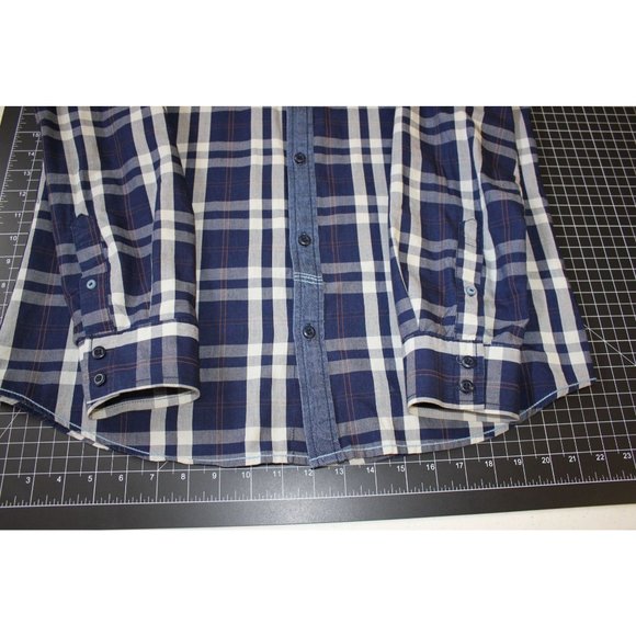 Jeans by Buffalo /Men's (Size M) casual dress button up shirt. Denim with cotton - Picture 15 of 16